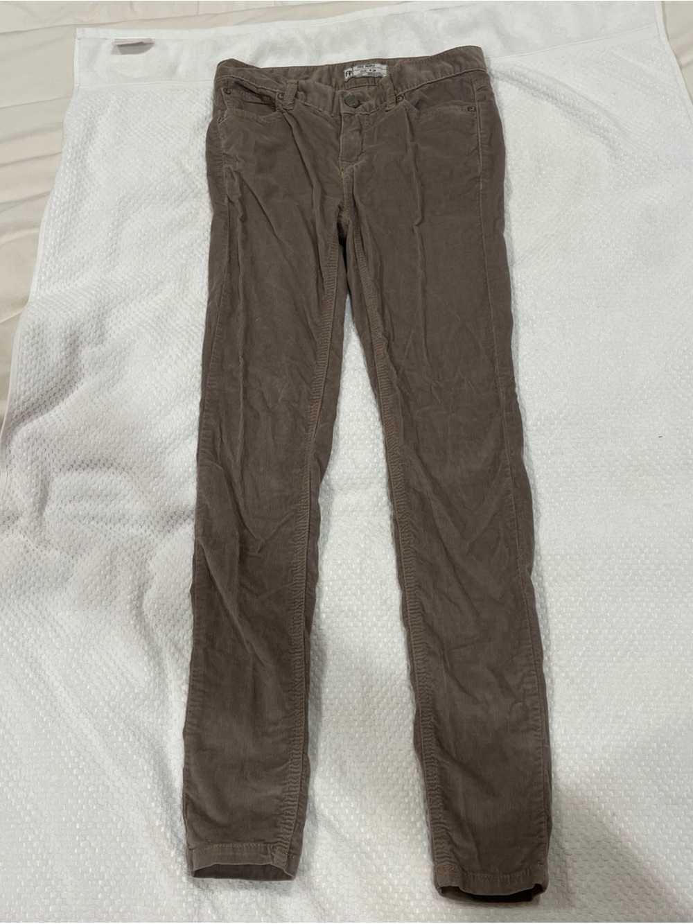 Free People Women’s W24 Brown Corduroy Skinny Pants Low Rise Boho Stretch
